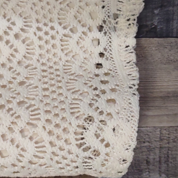 Forever 21 Crochet Lace Eyelet Skater Skirt Medium Cream - Picture 2 of 9